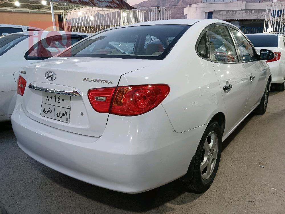 هیوندای ئەلەنترا